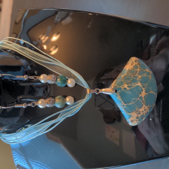 A473 Four Blue/Aqua Necklaces with Coordinating Pierced Earrings - Picture 8 of 12